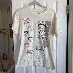 Betty Boop Cream Graphic T-Shirt